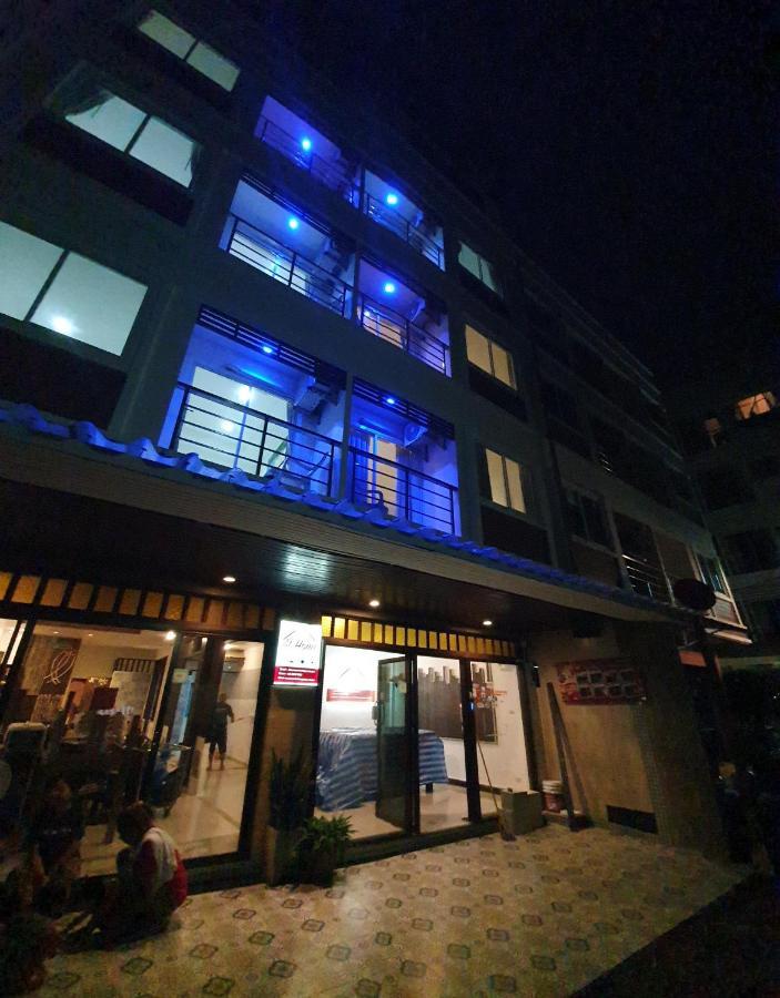 At Home Hotel Patong Buitenkant foto