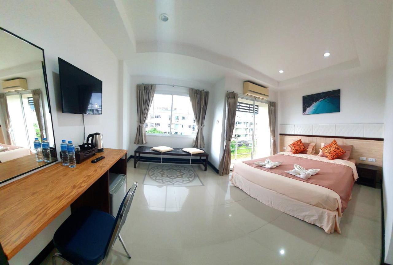 At Home Hotel Patong Buitenkant foto