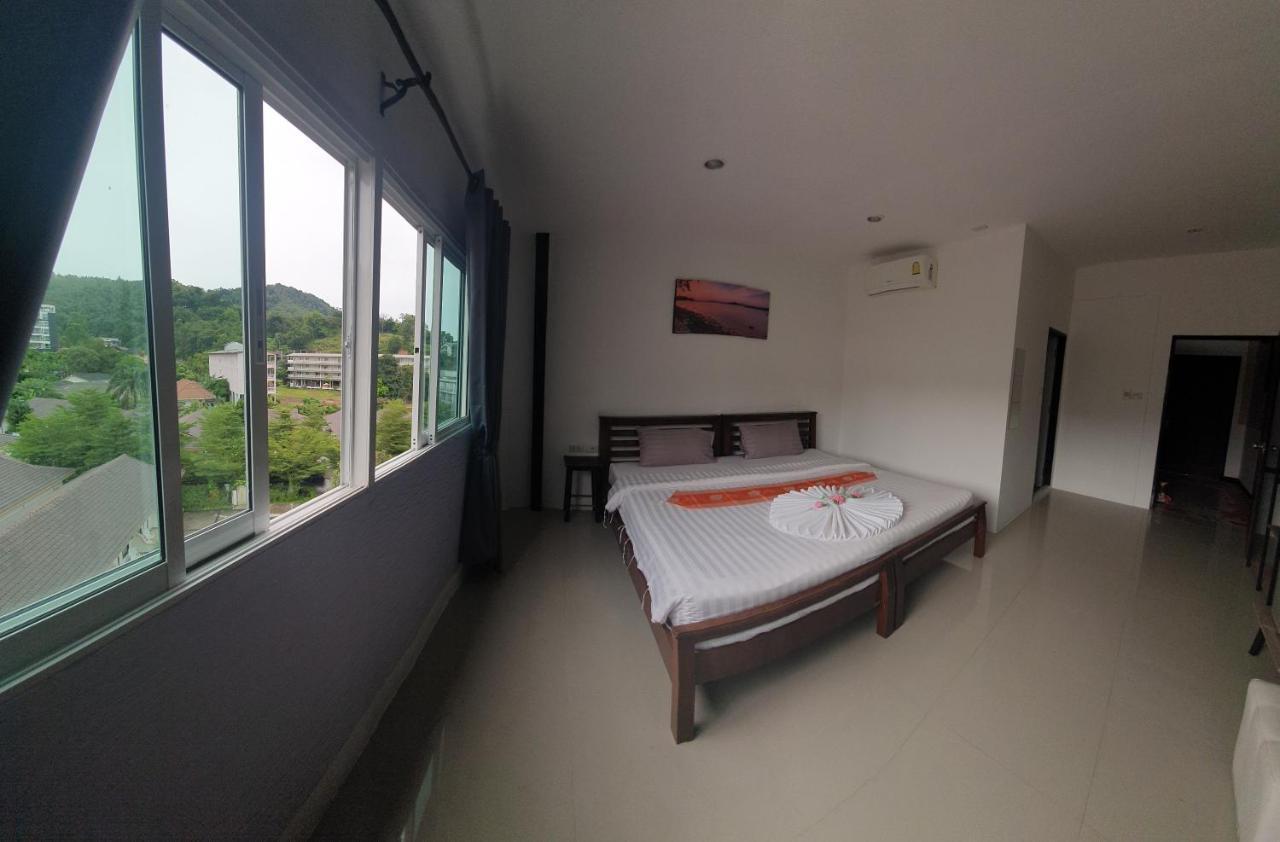 At Home Hotel Patong Buitenkant foto