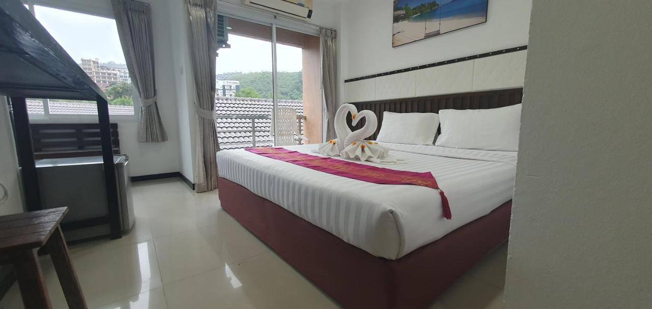 At Home Hotel Patong Buitenkant foto