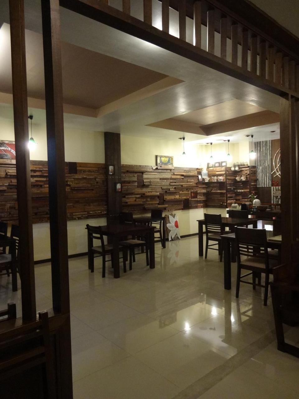 At Home Hotel Patong Buitenkant foto